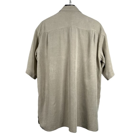 Coconut Bobs 100% Silk Mens Large Hawaiian Camp Shirt Khaki Palm Tree Print - Picture 2 of 13